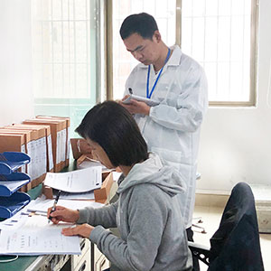 簽訂校準(zhǔn)合同，客戶確認(rèn)回傳